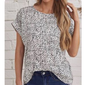 Patterned business casual shirt